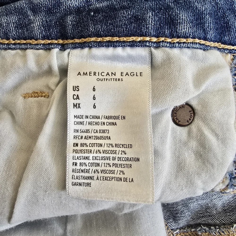 American Eagle Ne(x)t Level Stretch Women's Jean Shorts | Size 6